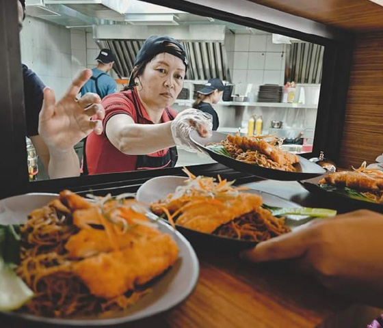 DOZO Nanyang Kopi House - 8am to 10pm